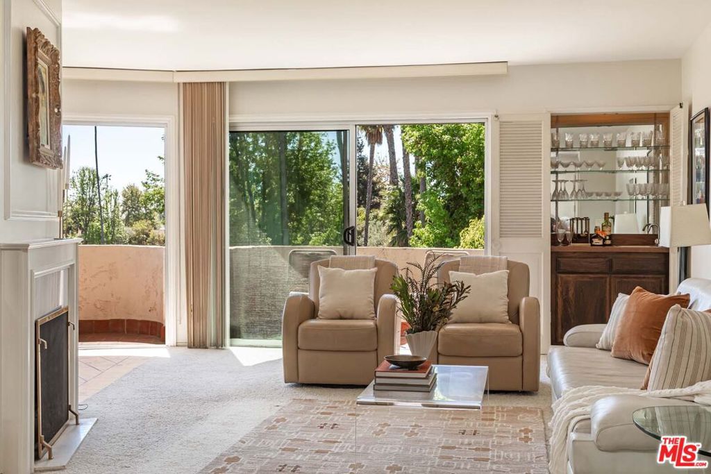 Photo of 836 S Bundy Drive #300, Los Angeles, CA 90049 (MLS # 26668965)