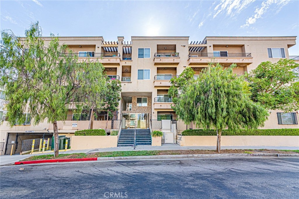 970 S St. Andrews Place