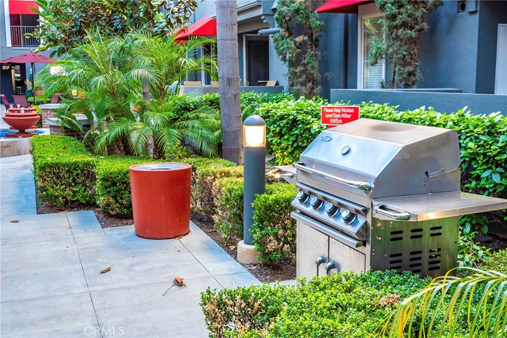 Stadium Lofts - Residential Lease