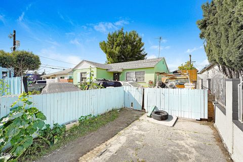 Photo of 7227 Camellia Avenue, Los Angeles, CA 91605 (MLS # P1-26060)