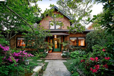 Photo of 224 Mountain Avenue Ave, Piedmont, CA 94611 (MLS # 41130134)