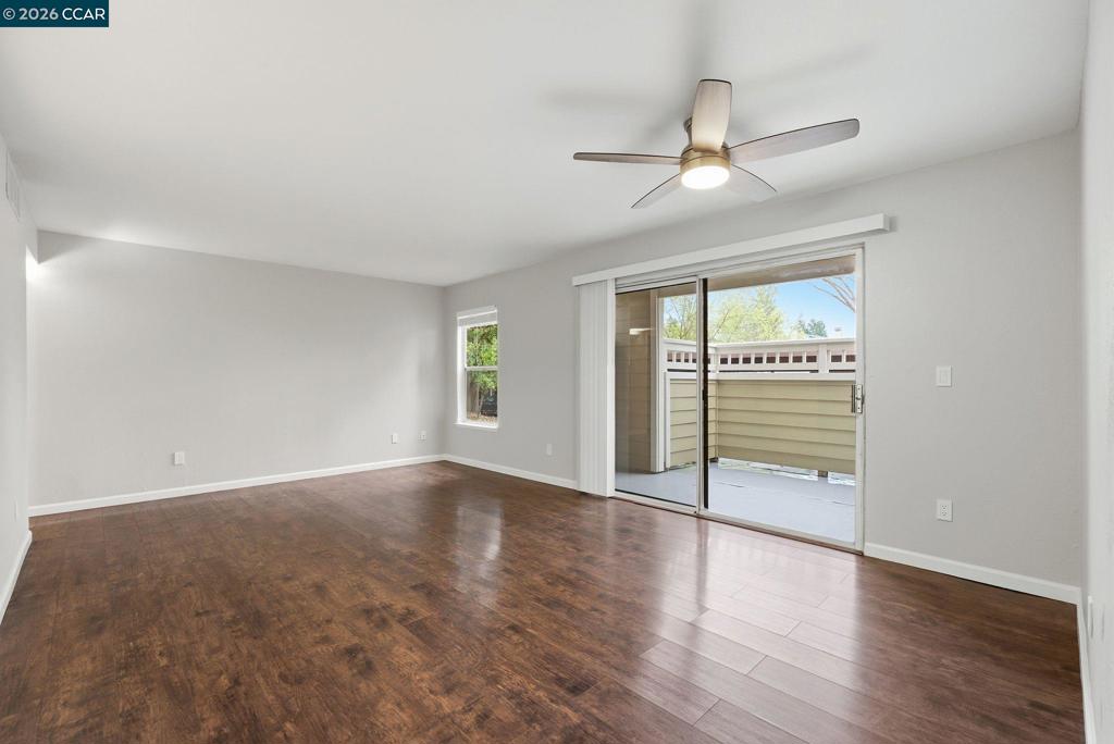 210 Reflections Dr 14