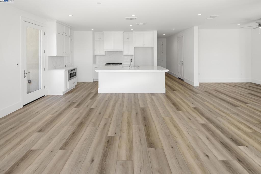 BETHEL ISLAND - Residential