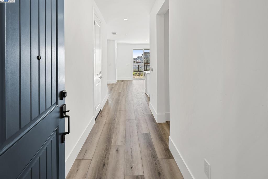 BETHEL ISLAND - Residential