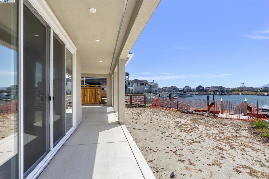 BETHEL ISLAND - Residential