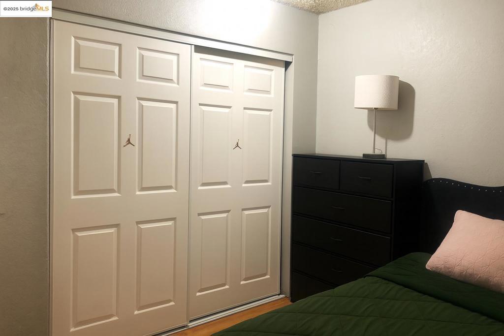 ALMADEN - Residential Income