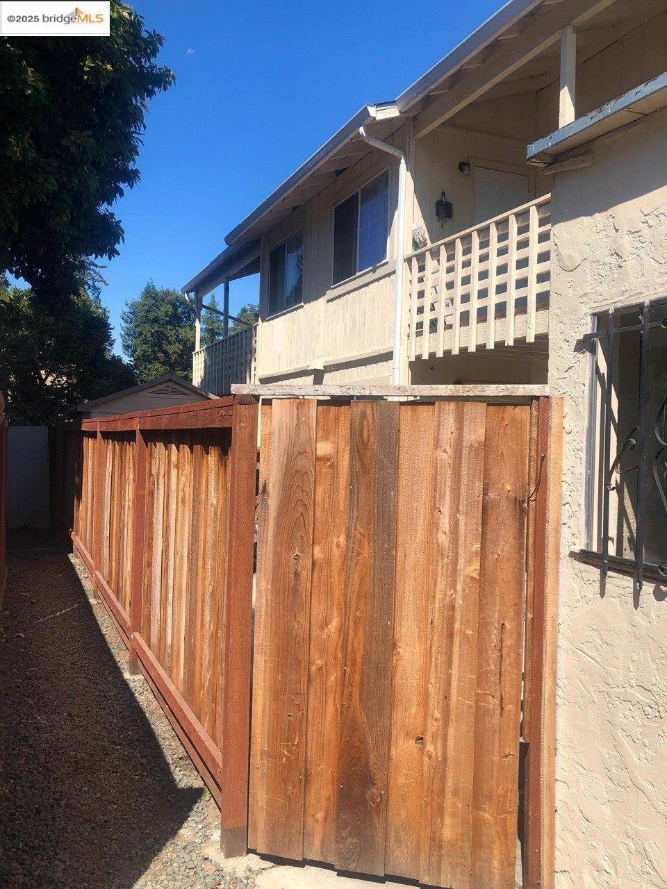 ALMADEN - Residential Income