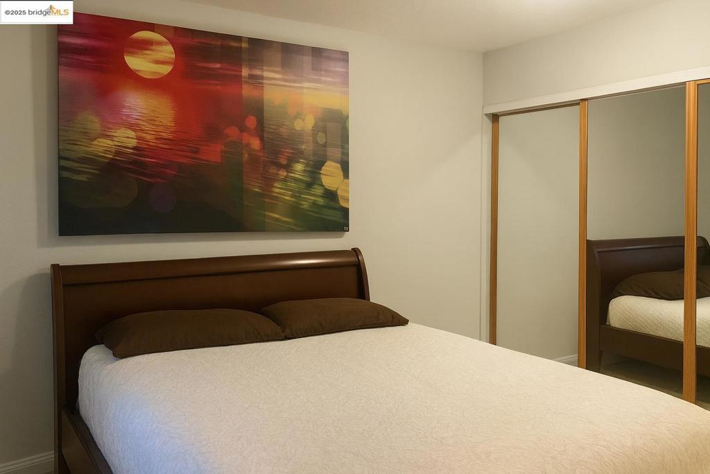 ALMADEN - Residential Income