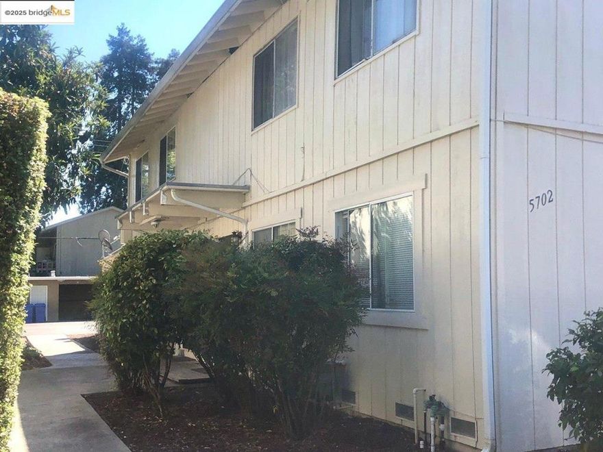 5702 Tucson Drive is a well-maintained fourplex located in a highly desirable San Jose neighborhood. Just minutes from Almaden Plaza, Westfield Oakridge Mall, and Whole Foods.  The property offers tenants exceptional lifestyle convenience and provides investors with strong long-term value. Built in 1963, each unit includes 2 bedrooms and 1 bathroom.  The location offers excellent commuter access to Silicon Valley via Almaden Expressway and Highway 85, and is surrounded by major tech employers such as Google, Apple, and Cisco. Situated in one of the Bay Area’s most sought-after regions, 5702 Tucson Drive is an ideal opportunity for investors.   Accepting offers starting  9/3/25