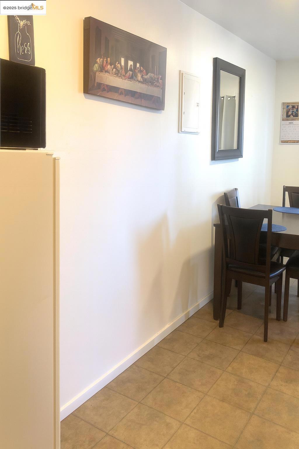 ALMADEN - Residential Income