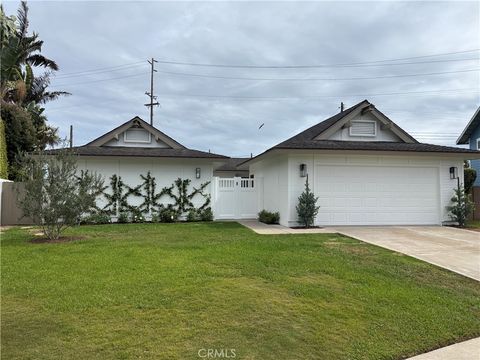 Photo of 9202 Aloha Drive, Huntington Beach, CA 92646 (MLS # OC26103655)
