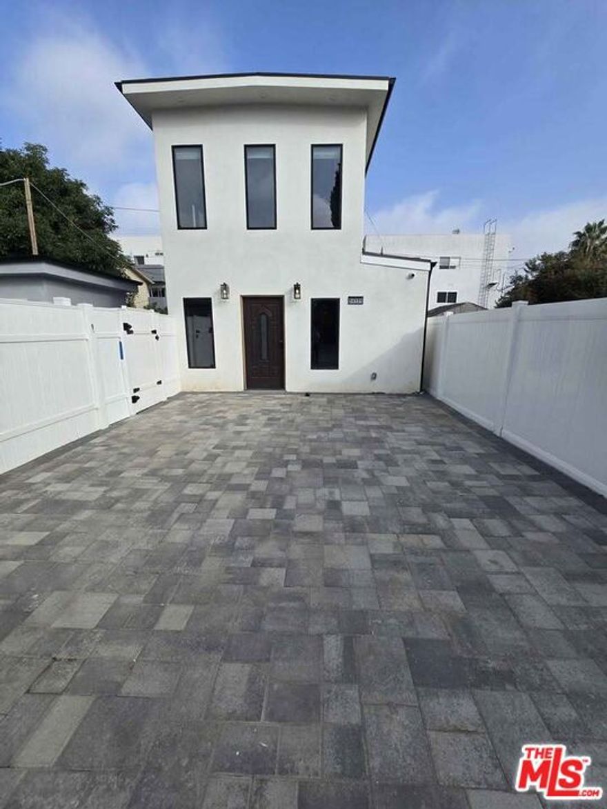 Welcome to this brand-new 3-bedroom, 3-bath in the heart of Sherman Oaks! designed with comfort and modern living in mind, this property features an open concept layout brand new finishes throughout, and solar panels for energy efficiency. Enjoy a private gated driveway. Spacious backyard and ample parking. ideally located near the 405 freeway desirable neighborhood.