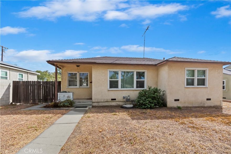 *Charming Upland Home with Endless Potential!*

Welcome to this wonderful opportunity to own a home in one of the area’s most sought-after  Upland neighborhoods! Bursting with potential, this property offers solid bones and timeless character — ready for your personal touch and modern updates.

this 3-bedroom, 1-bath charming residence offers a wonderful opportunity to own a home in a great area — featuring a solid layout, and plenty of room to make it your own.

Inside, you’ll find a comfortable living space with some newer windows that fill the home with natural light. The kitchen is equipped with stainless steel appliances, ready for your personal upgrades and finishing touches. The convenience of indoor laundry adds modern-day ease, while the detached 2-car garage provides ample parking and storage space.

The spacious backyard offers endless possibilities — whether you’re looking to garden, entertain, or expand. Located near parks, shopping, dining, and easy freeway access, this home combines location, charm, and opportunity.

Homes in this location rarely come on the market! With a little TLC and creativity, you can transform this home into the perfect blend of classic charm and contemporary comfort. Conveniently located near top-rated schools, shopping, and easy freeway access.



Don’t miss your chance to bring your vision to life in a fantastic Upland neighborhood!













---