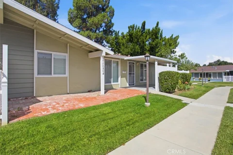 19208 Avenue Of The Oaks Unit G, Newhall, CA 91321 - MLS#: SR26166491