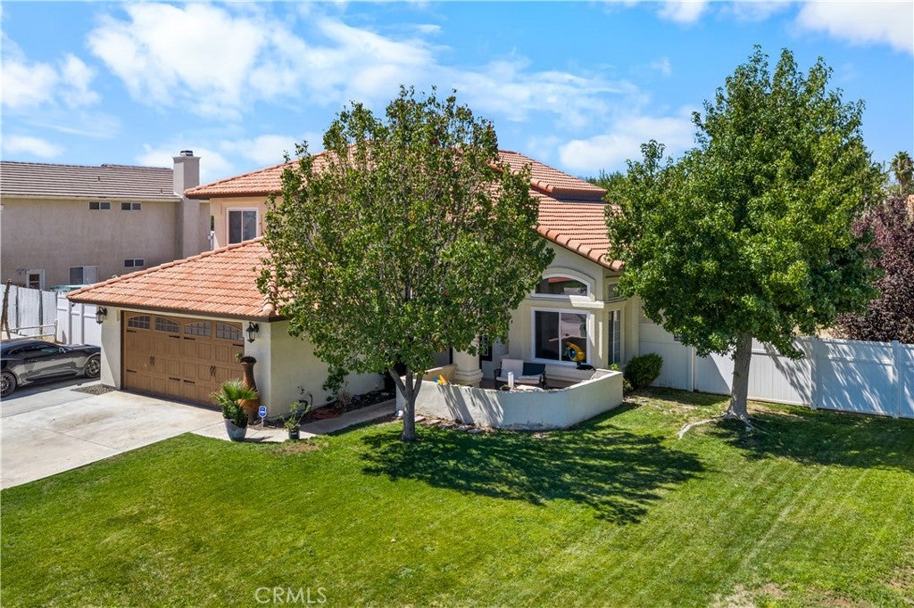 6990 Loma Vista