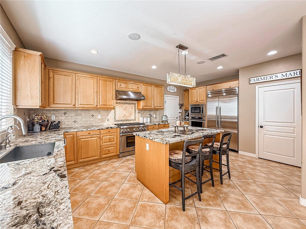 128 Laurel Ridge