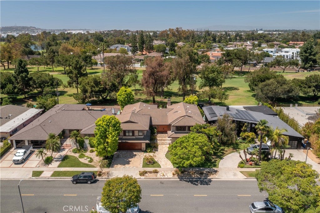 4004 Country Club