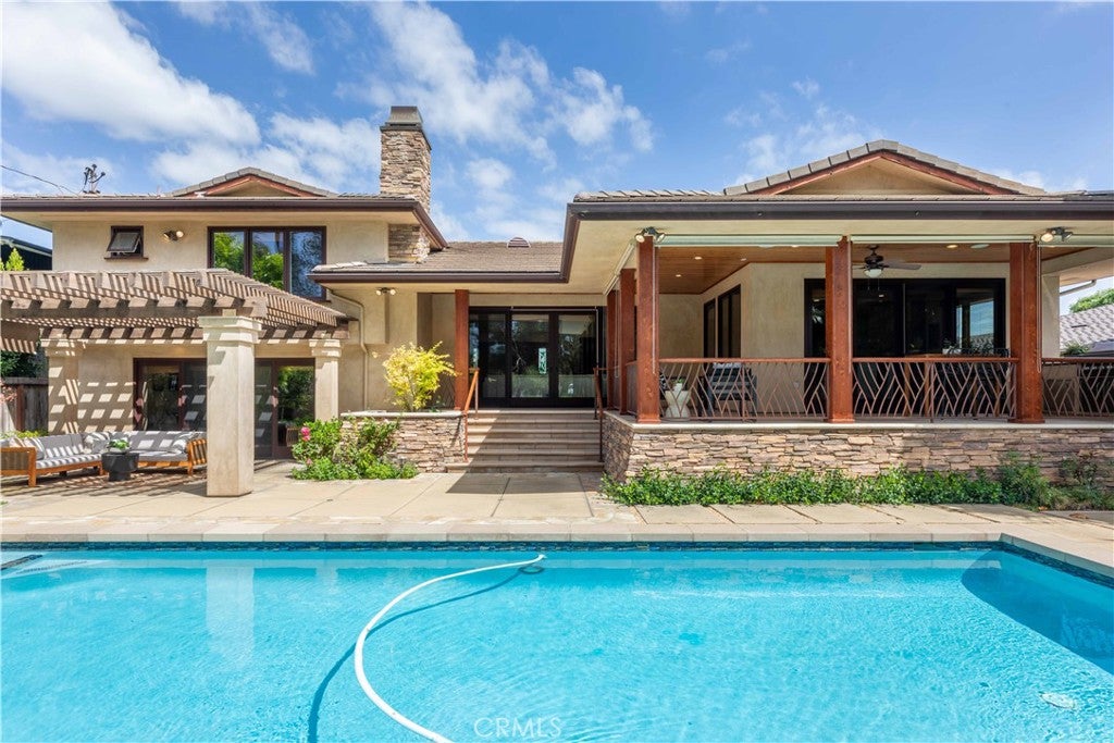 4004 Country Club