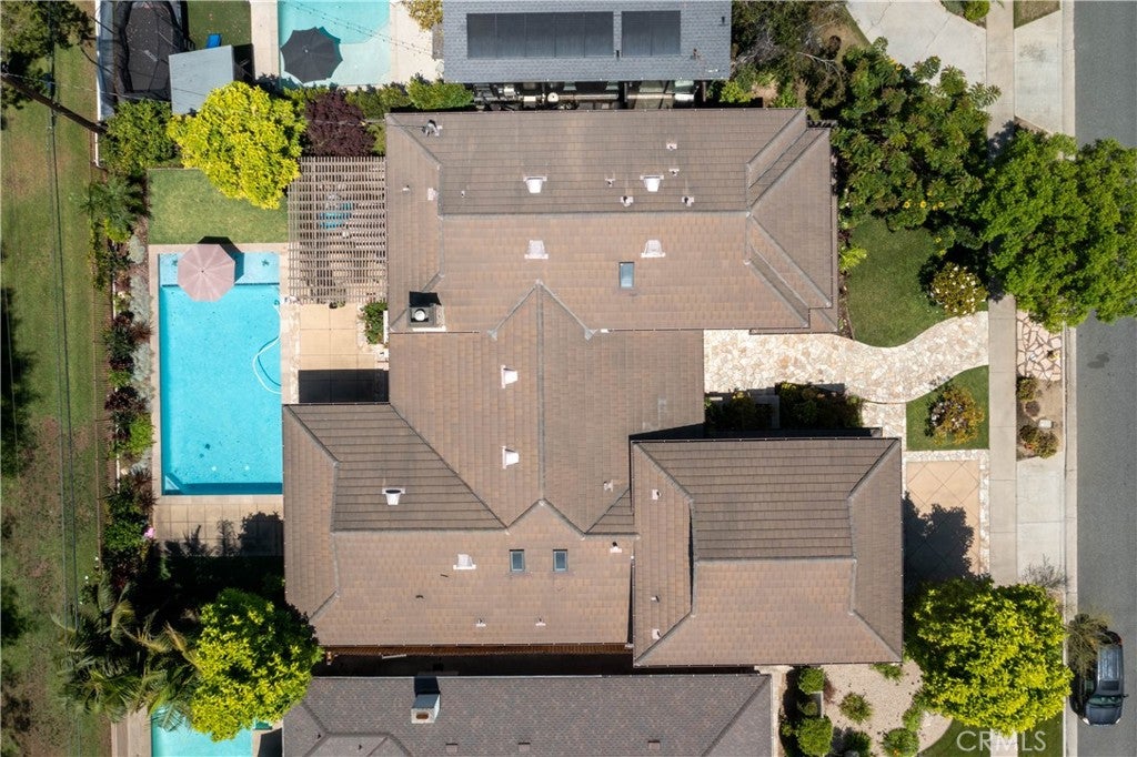 4004 Country Club
