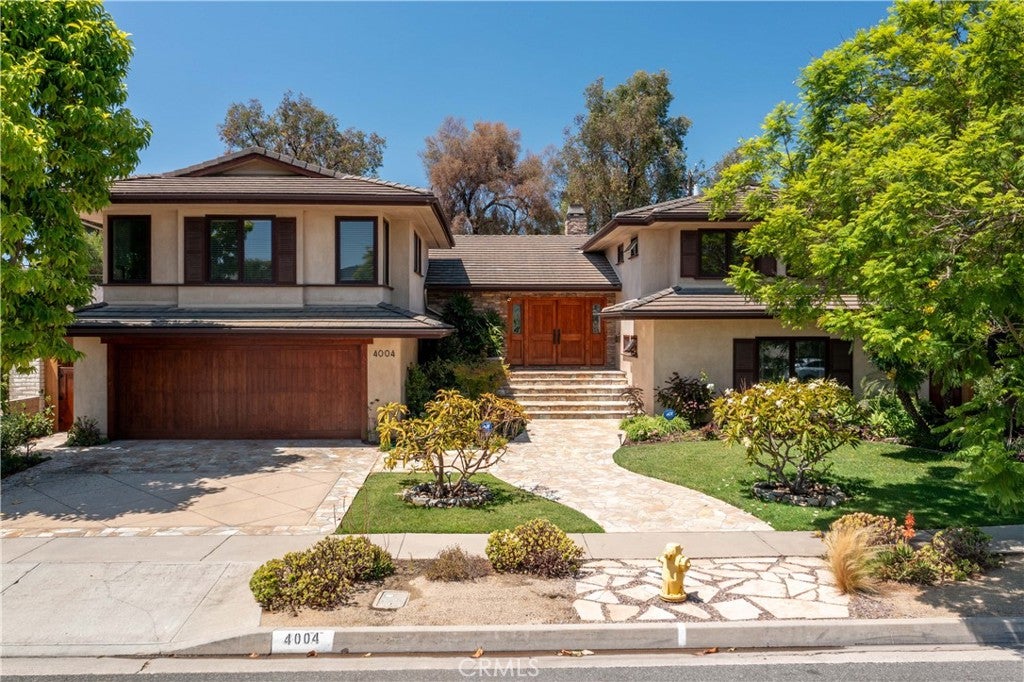4004 Country Club