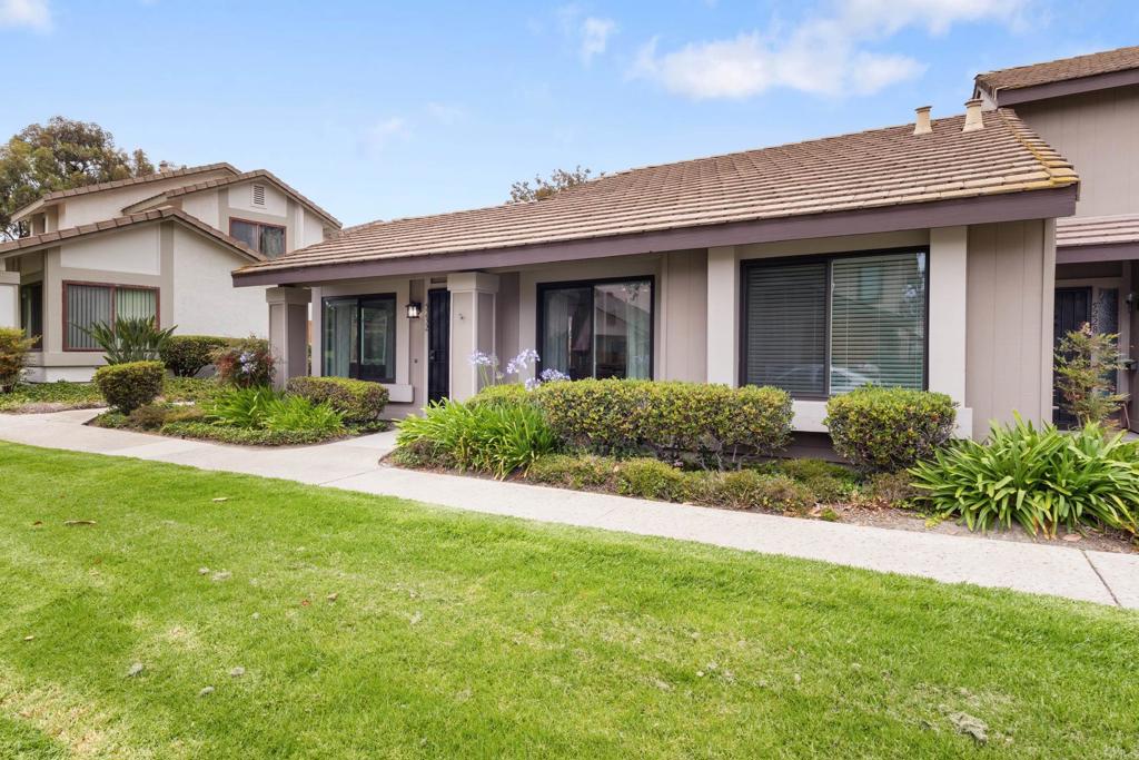 5232 Quemado Court