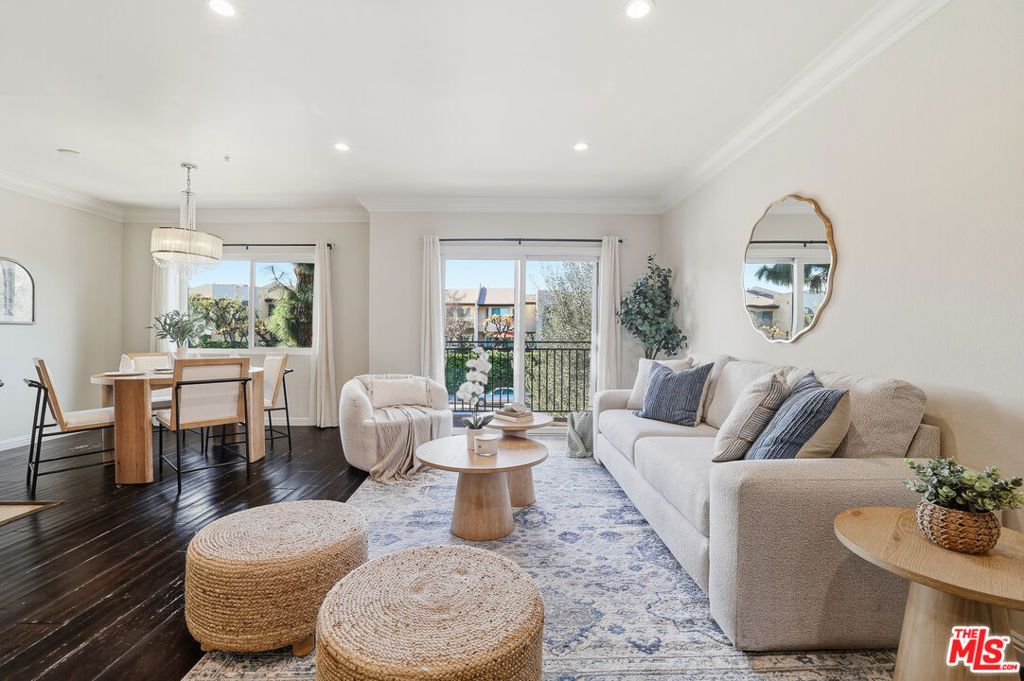 Photo of 5252 Coldwater Canyon Avenue #215, Sherman Oaks, CA 91401 (MLS # 26638235)