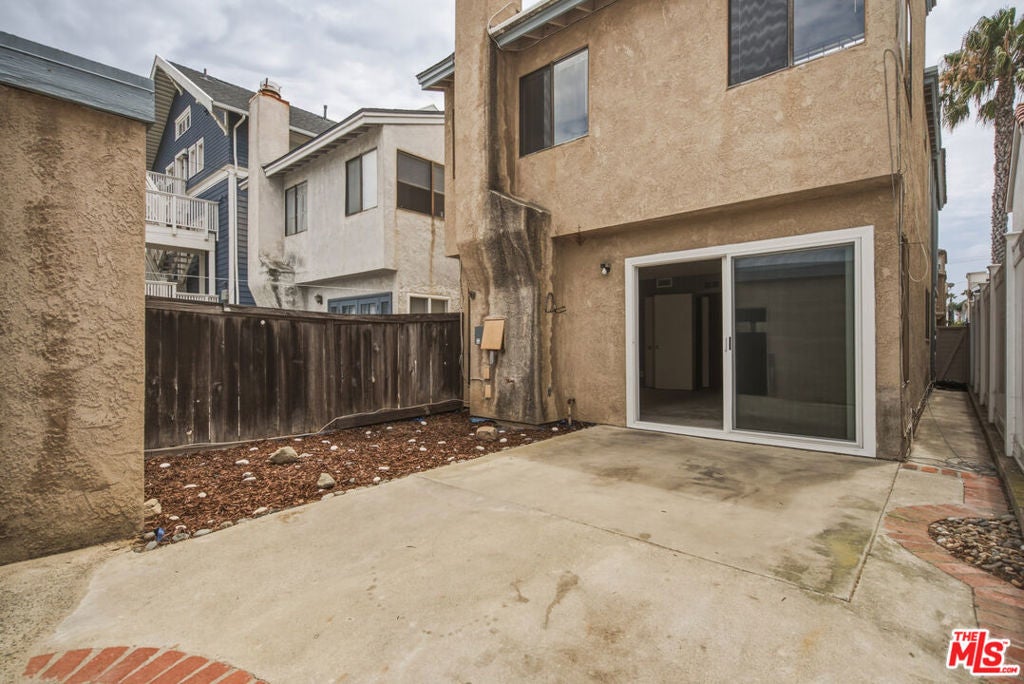 417 8th Street, Huntington Beach CA 92648 - Photo 39