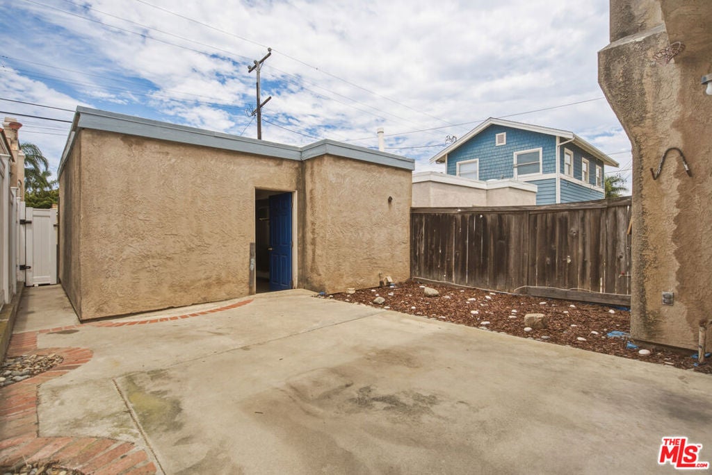 417 8th Street, Huntington Beach CA 92648 - Photo 38