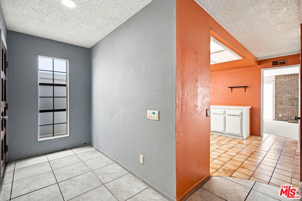 417 8th Street, Huntington Beach CA 92648 - Photo 9