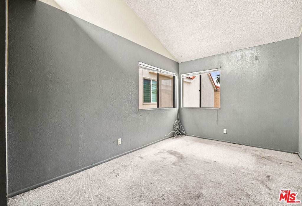 417 8th Street, Huntington Beach CA 92648 - Photo 27