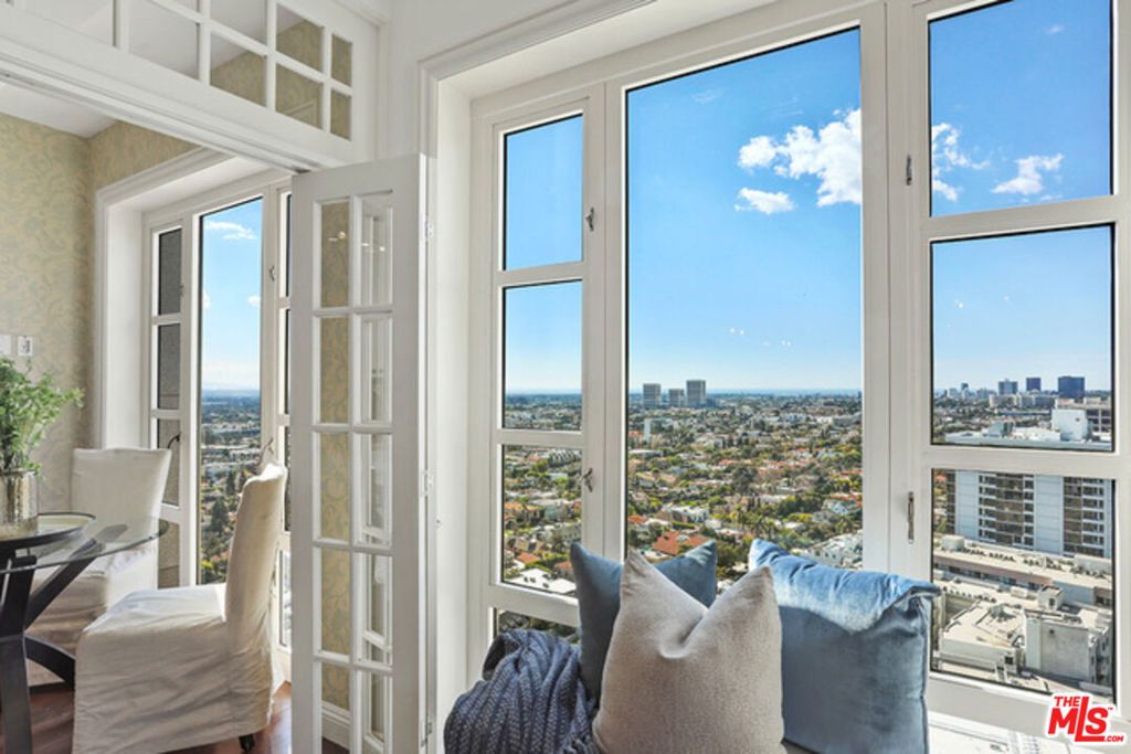 Photo of 10580 Wilshire Boulevard #19NW, Los Angeles, CA 90024 (MLS # 25540915)