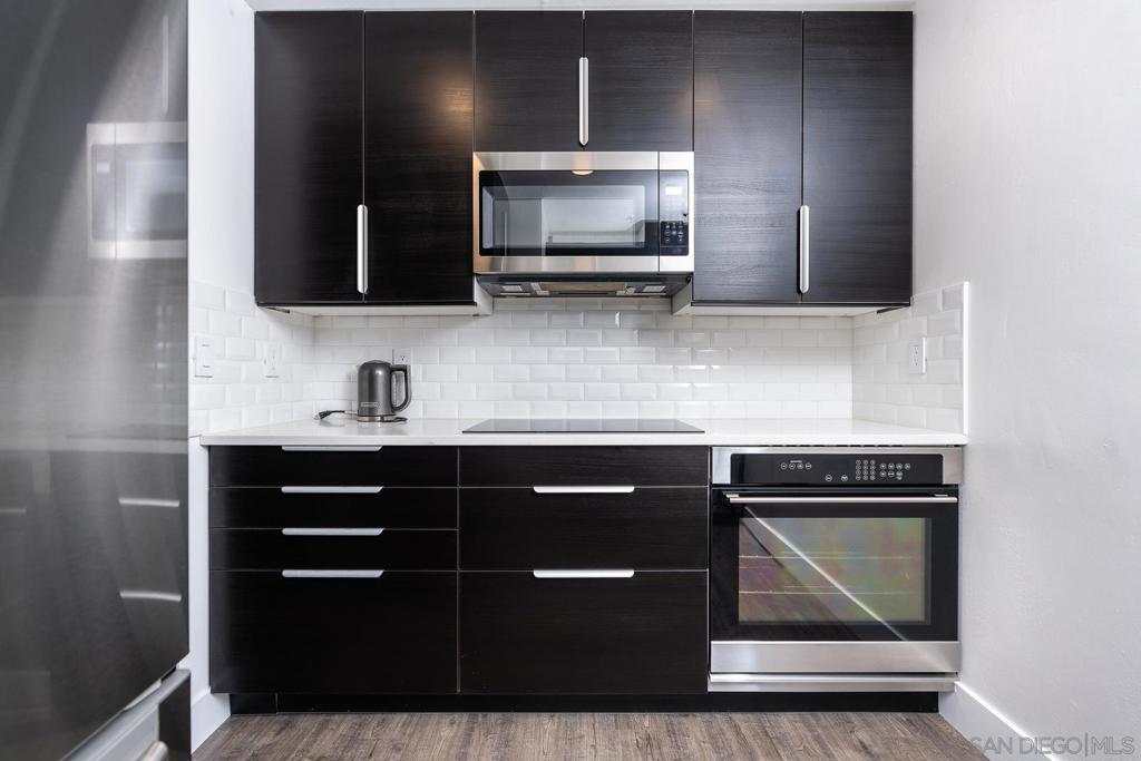 Properties 4 3550 Lebon Dr 6416