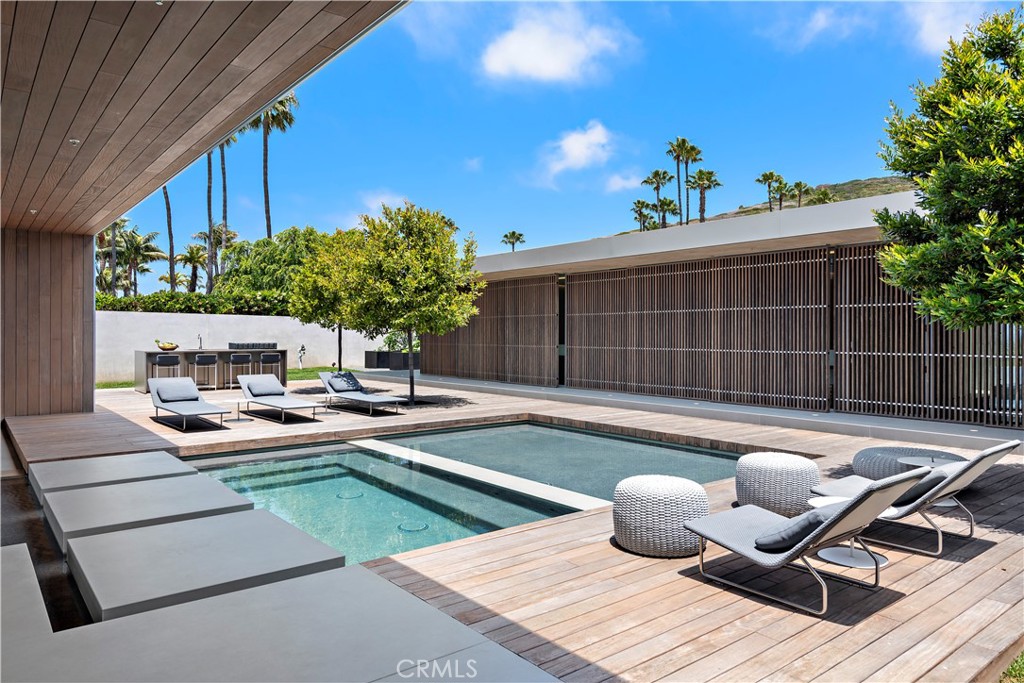 2460 Monaco Drive