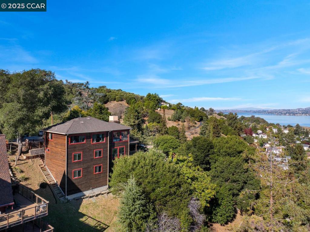 PILL HILL - Residential