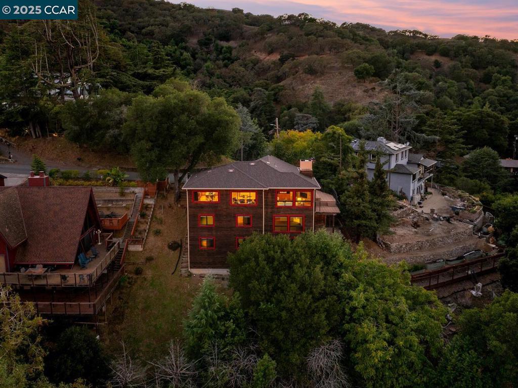 PILL HILL - Residential