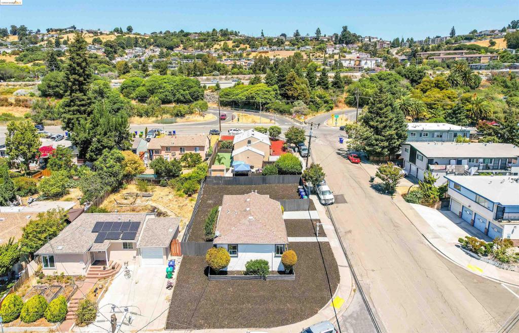 ASHLAND - Residential