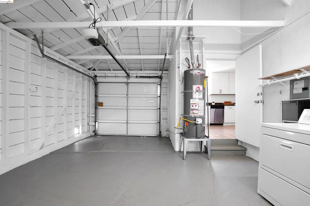 ASHLAND - Residential