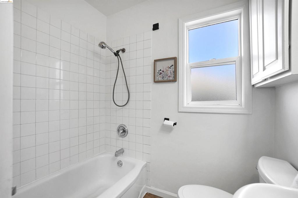 ASHLAND - Residential