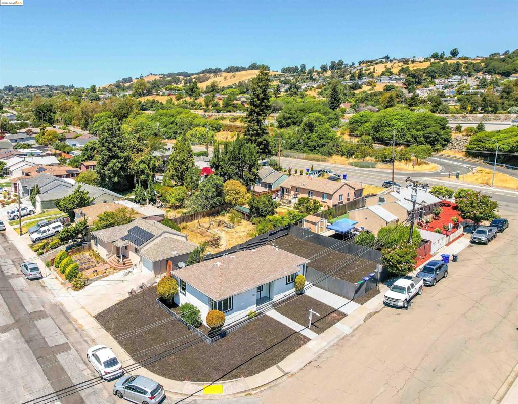 ASHLAND - Residential