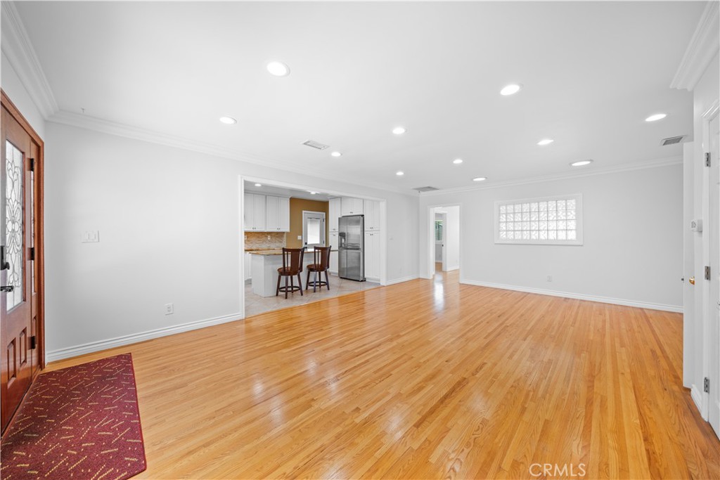 2018 W 147th St