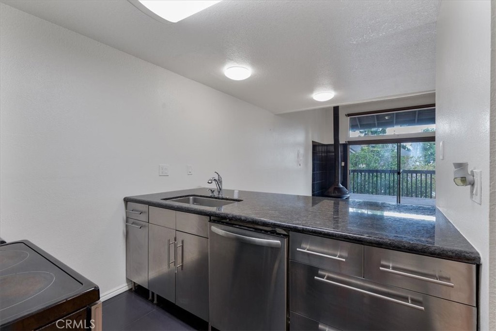 The Lakes (TLK) - Residential