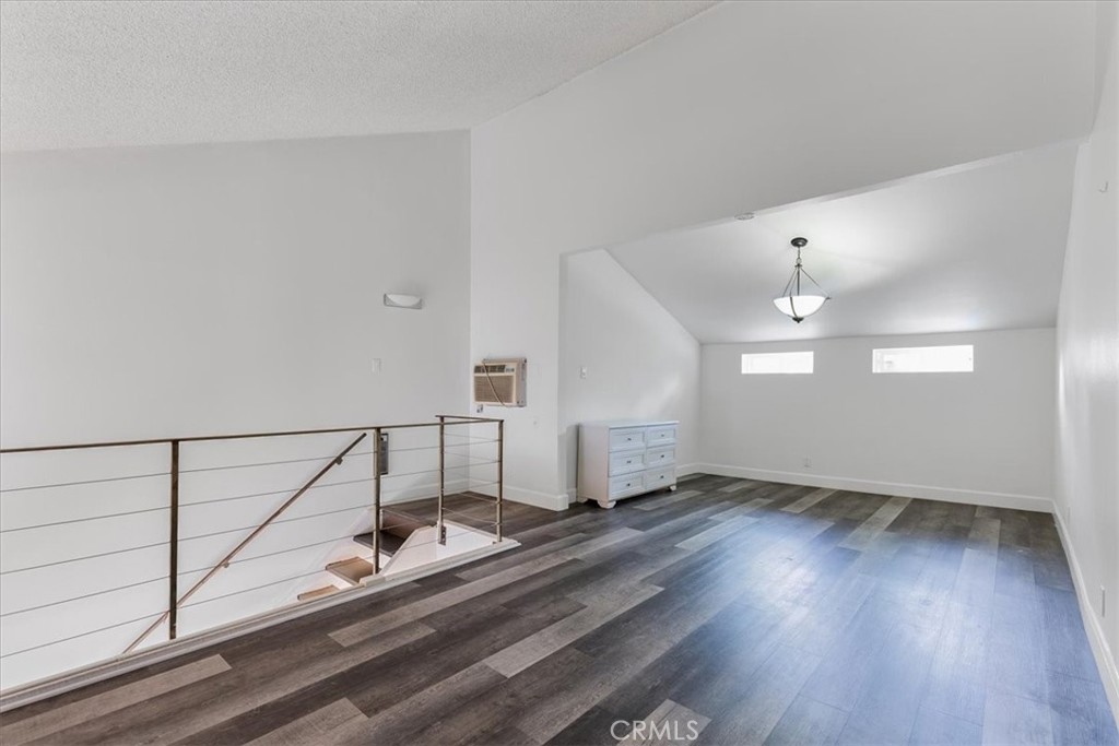 The Lakes (TLK) - Residential