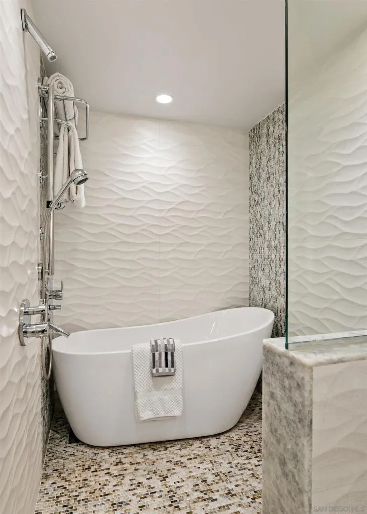 San Diego, California 92109, United States, 2 Bedrooms Bedrooms, ,3 BathroomsBathrooms,Residential,Active,109367