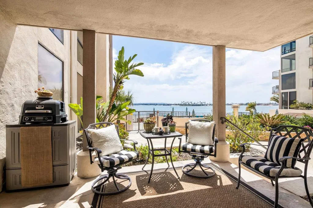 San Diego, California 92109, United States, 2 Bedrooms Bedrooms, ,3 BathroomsBathrooms,Residential,Active,109367