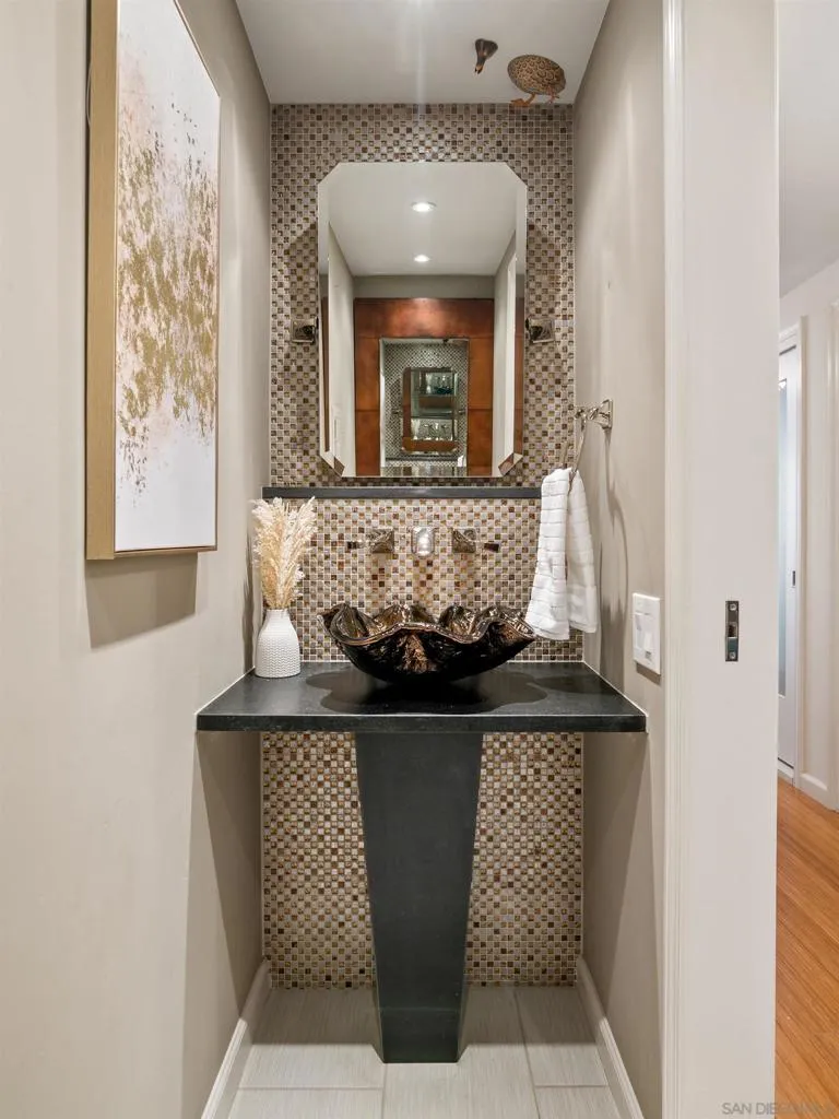 San Diego, California 92109, United States, 2 Bedrooms Bedrooms, ,3 BathroomsBathrooms,Residential,Active,109367