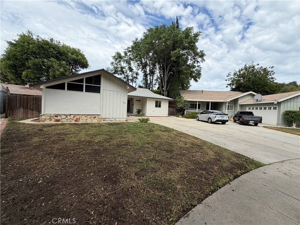 7942 Northgate Avenue, Canoga Park CA 91304
