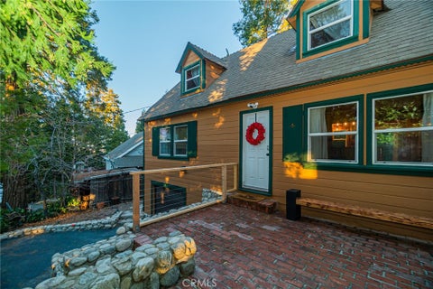 Photo of 627 Rose Lane, Twin Peaks, CA 92391 (MLS # PW26209671)