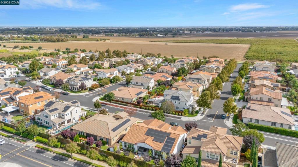 BRENTWOOD - Residential