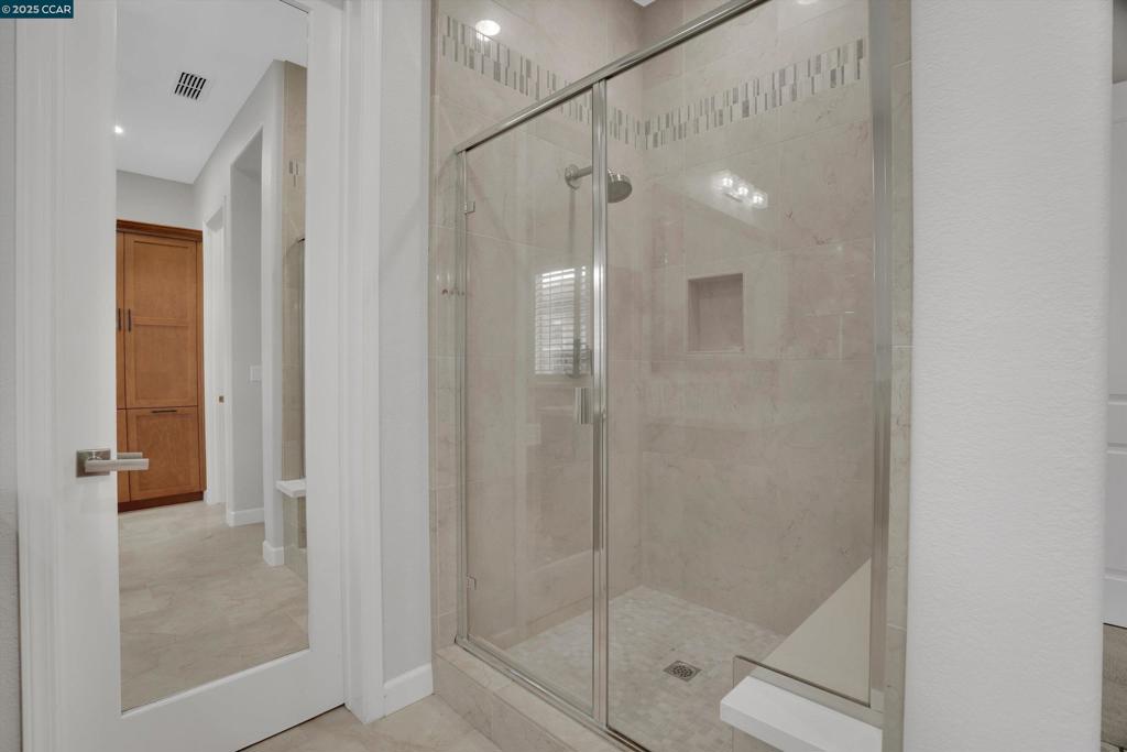 BRENTWOOD - Residential