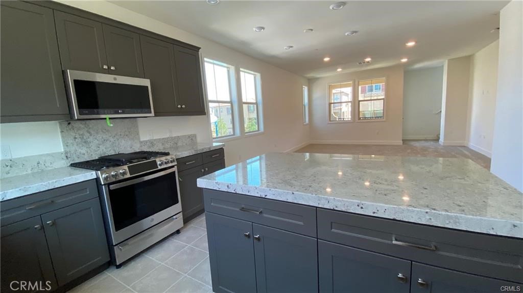 Loma Vista - Residential Lease